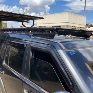 land rover discovery 3 roof rack for sale in kenya