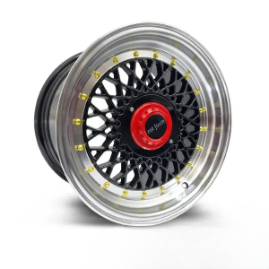 Subaru Legacy 17-inch alloy wheels