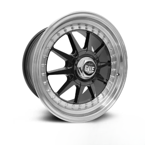 Nissan Note 17-inch alloy wheels