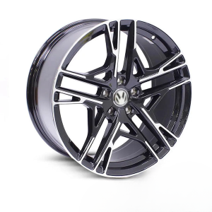 Subaru Outback 17-inch alloy wheels