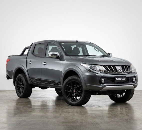 Mitsubishi Triton 17-inch alloy wheels in Kenya