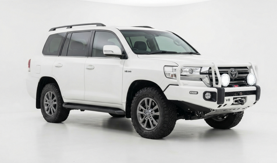 Toyota Land Cruiser 200 Series Bull Bar in Kenya