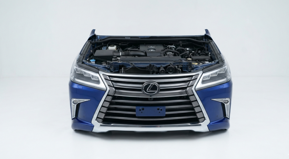 Lexus LX 570, 600, 700h nose cut in Kenya