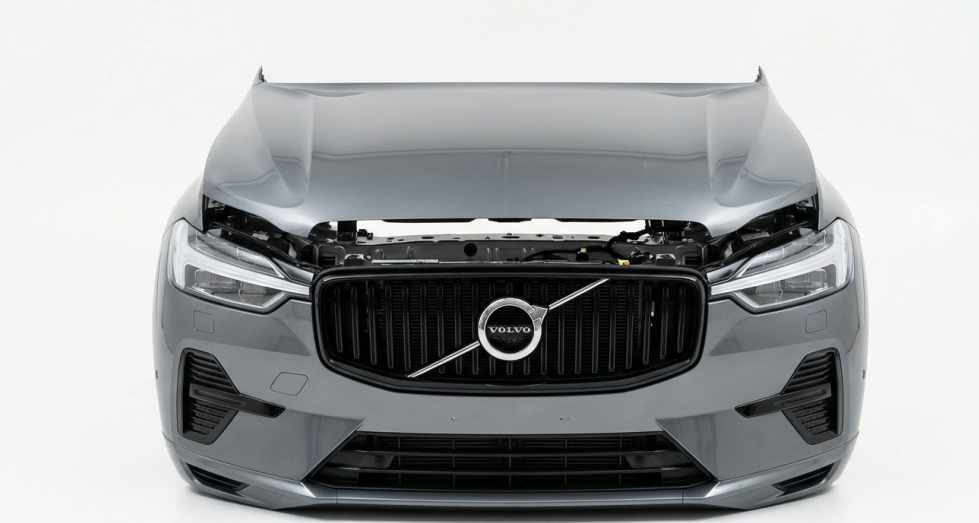 Volvo XC60 Nose Cut For Sale in Kenya | Inscription | R-Design Volvo XC60 Nose Cut in Kenya